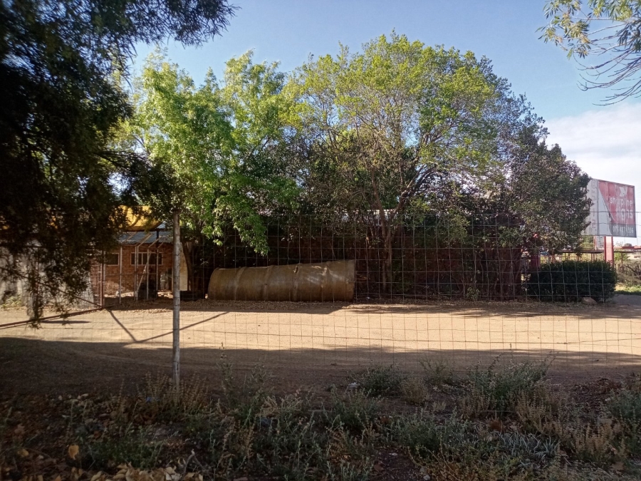  Bedroom Property for Sale in Bayswater Free State
